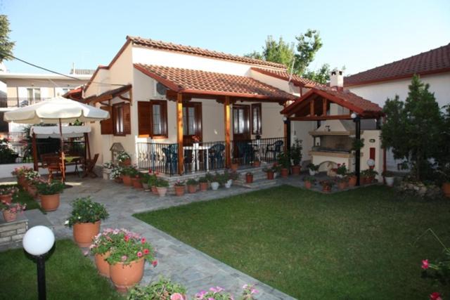 Vasiliki Apartments Platamonas Exterior photo