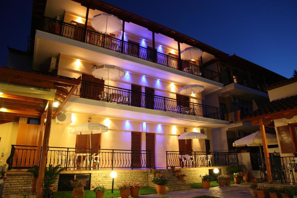 Vasiliki Apartments Platamonas Exterior photo