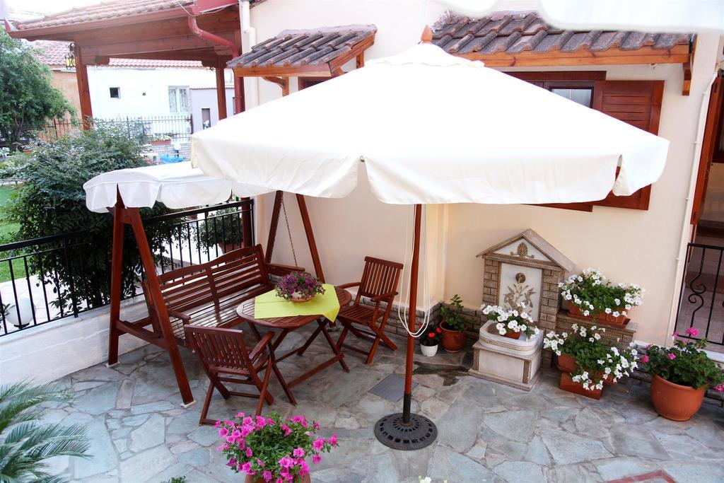 Vasiliki Apartments Platamonas Exterior photo